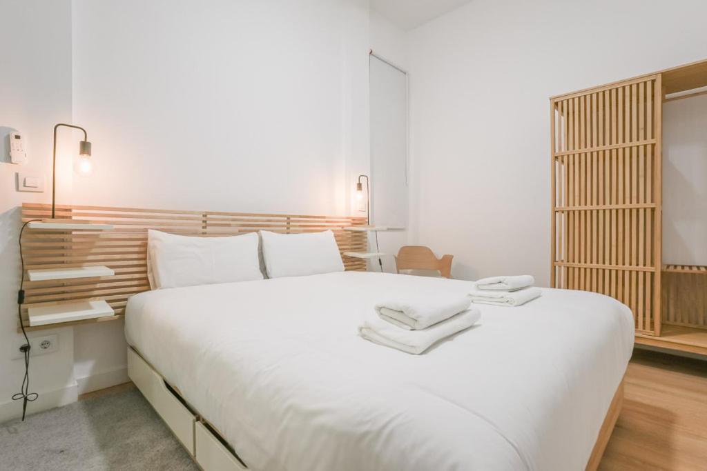 Modern Duplex-2Bedrooms 3Baths-Palacio Madrid Exteriör bild